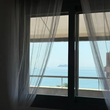 Pacific Luxury Andra *